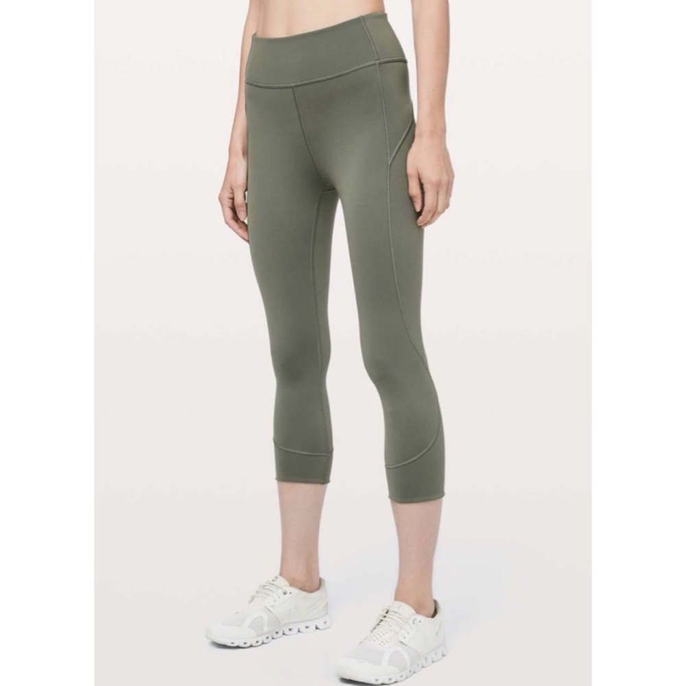 Lululemon In Movement Crop *Everlux 19" Grey Sage 6